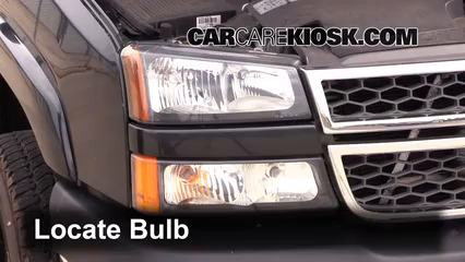 2005 Chevrolet Silverado 2500 HD 6.6L V8 Turbo Diesel Extended Cab Pickup (4 Door) Lights Headlight (replace bulb)